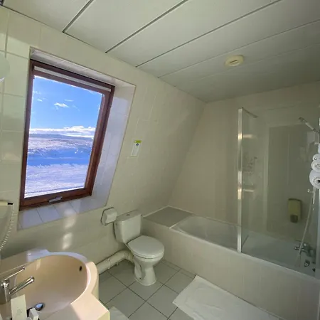 Le Grand Connetable Hotel *