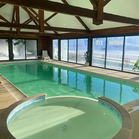 Hotel Le Grand Connetable Châteauneuf-de-Randon