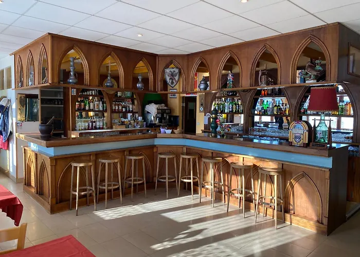 Le Grand Connetable 酒店 Châteauneuf-de-Randon