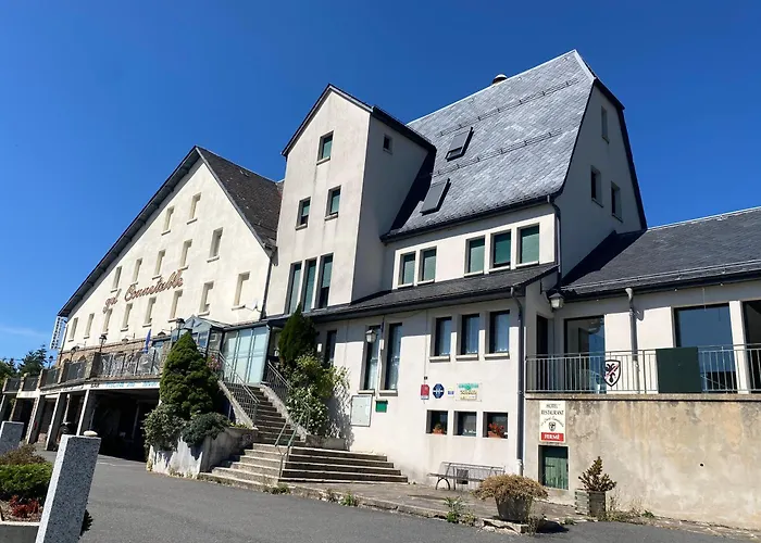 Le Grand Connetable * Chateauneuf-de-Randon